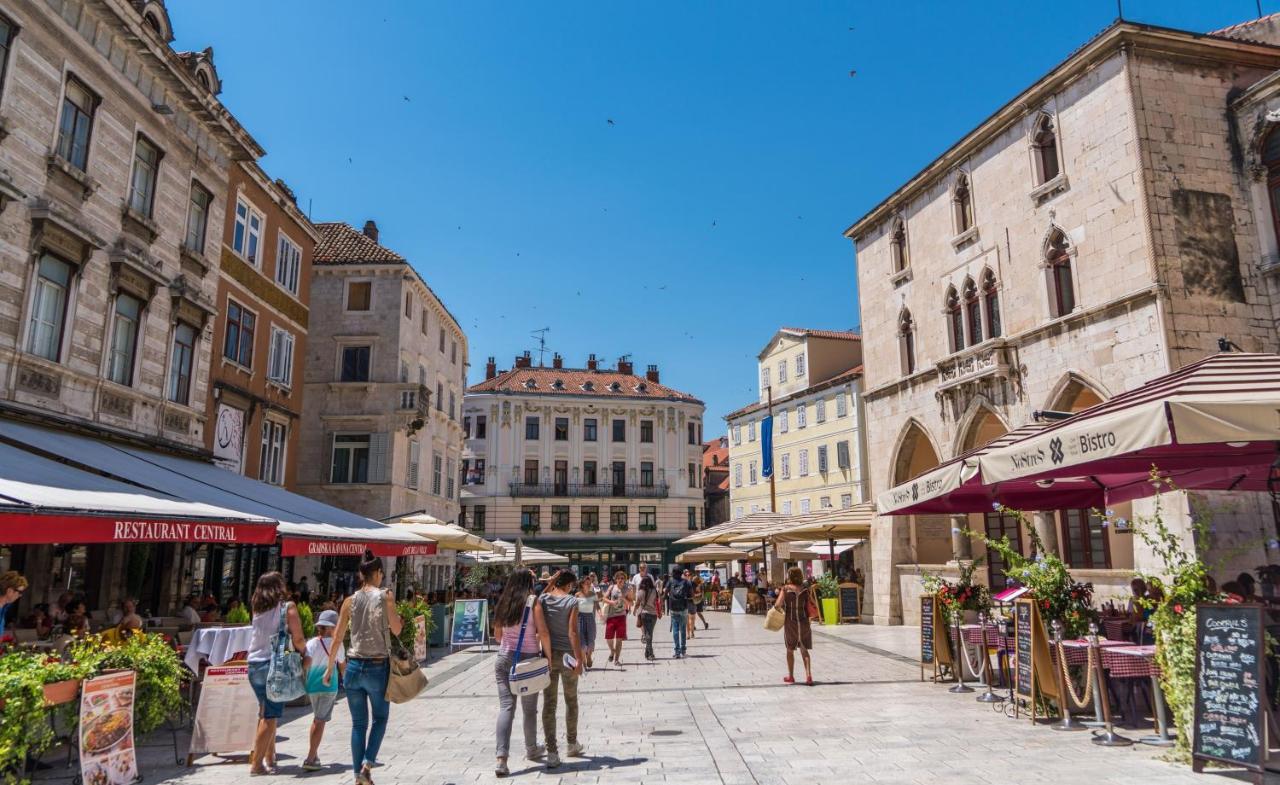 City Center Apartment Soldic Split Buitenkant foto