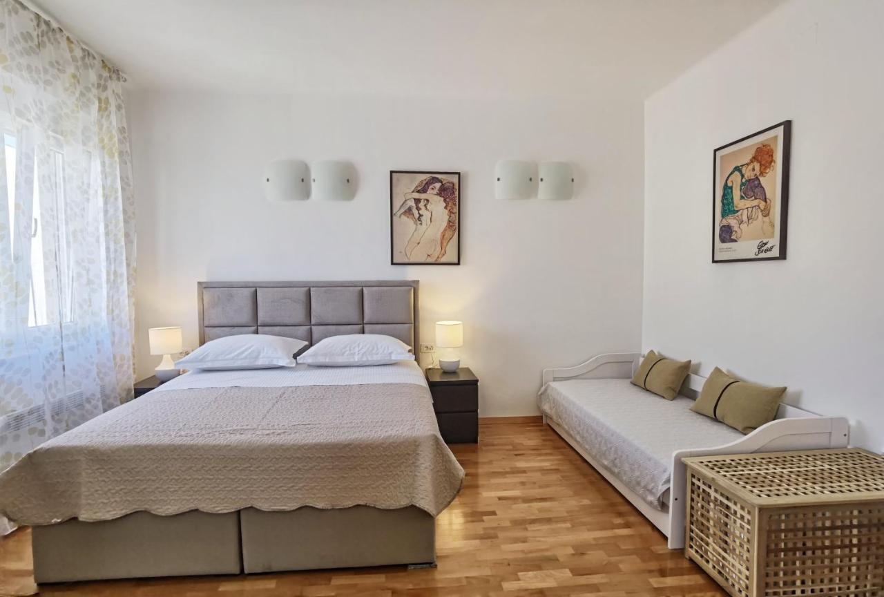 City Center Apartment Soldic Split Buitenkant foto